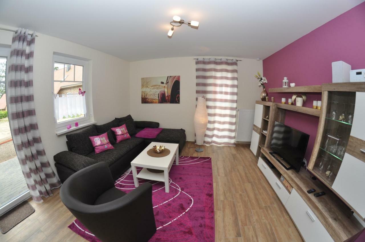 Ferienhaus Mueritzzauber / Eg-Appartement Marienfelde Esterno foto