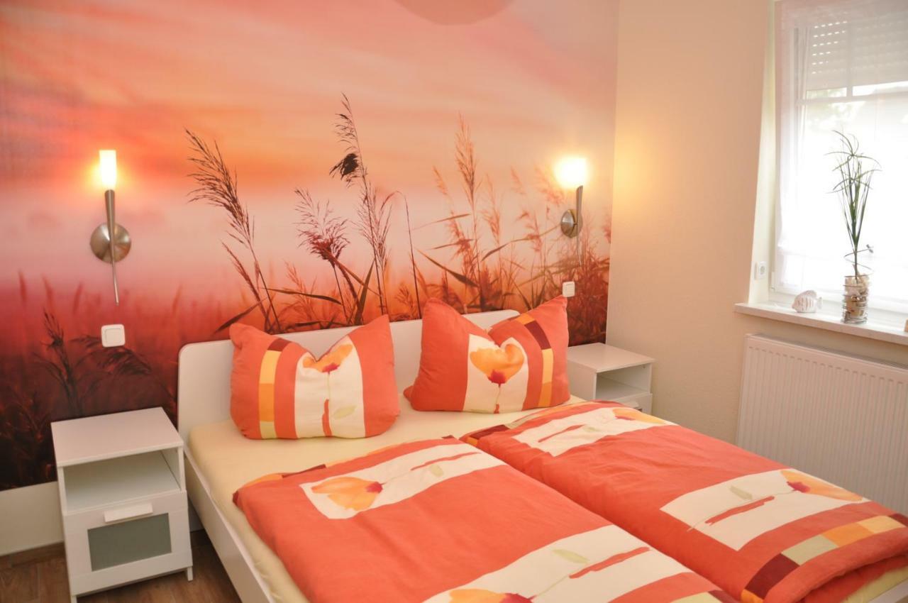 Ferienhaus Mueritzzauber / Eg-Appartement Marienfelde Esterno foto